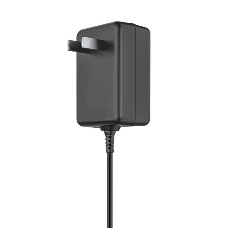 12V1.5A中规3C认证黑色插墙式1.5米TYPEC插口